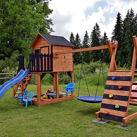 Goscinne U Wioli Ubytování v soukromí Jurgów